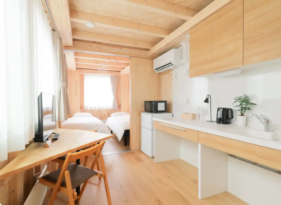 画像:スマモ イン 客室内観